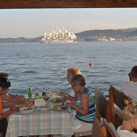 Bed & Breakfast Villa Vrgorac 奥瑞比克 外观 照片