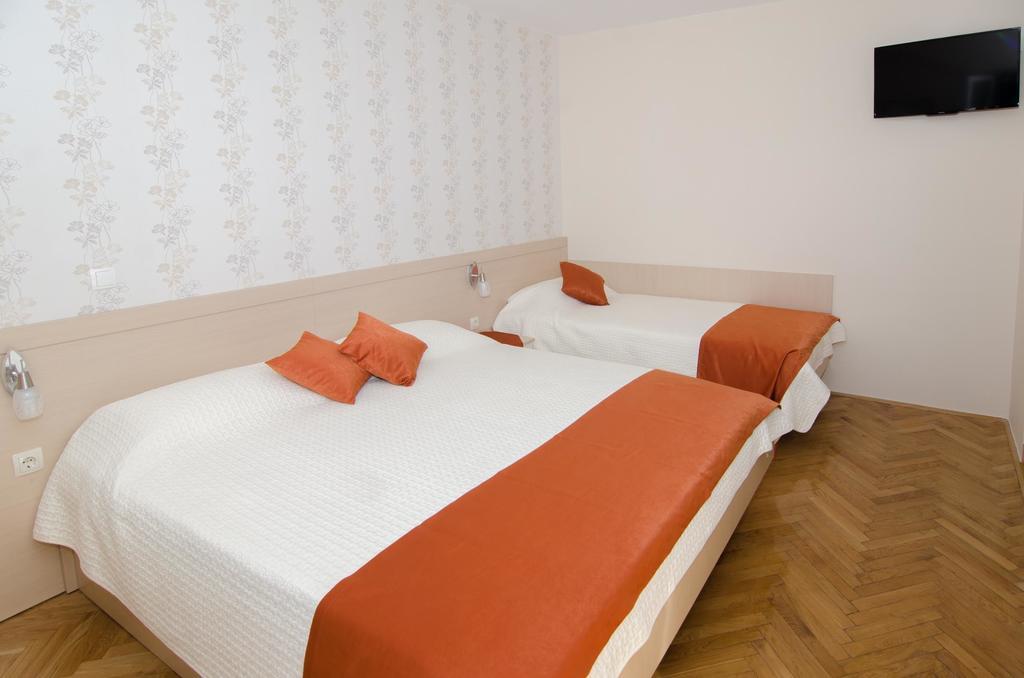 Bed & Breakfast Villa Vrgorac 奥瑞比克 客房 照片