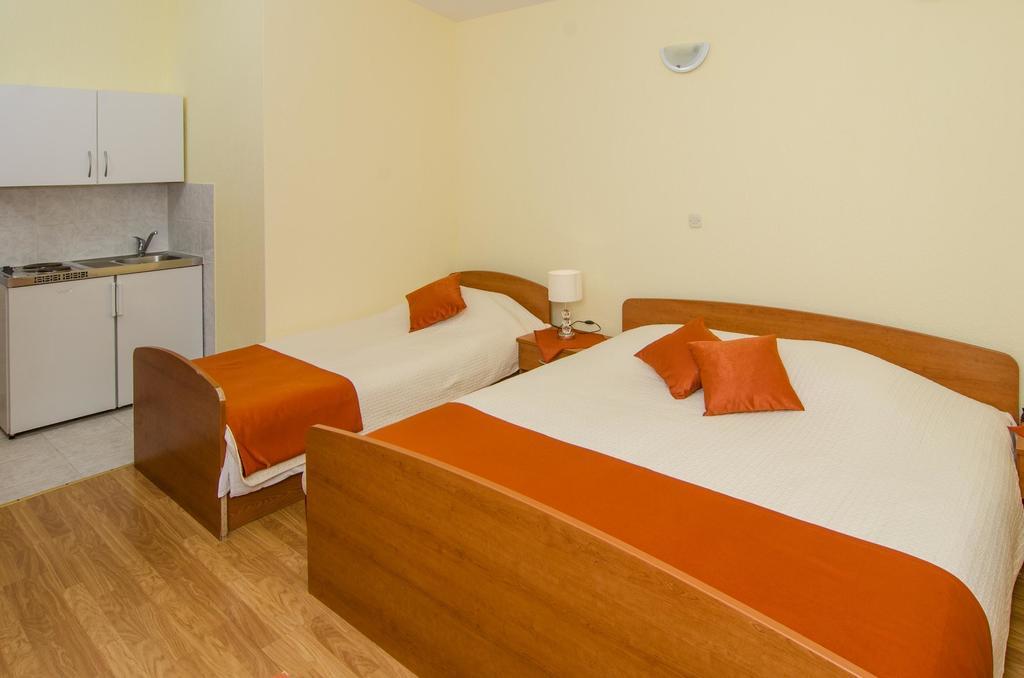 Bed & Breakfast Villa Vrgorac 奥瑞比克 客房 照片